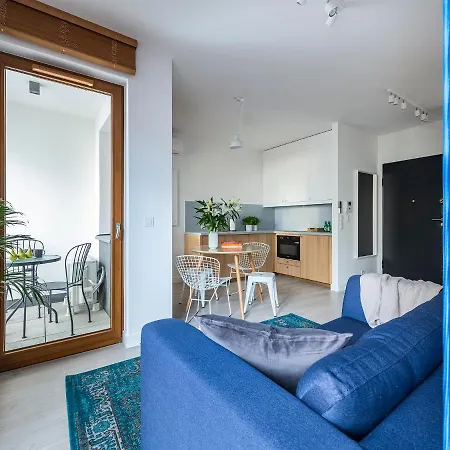 Апартаменти Yoursecondflat Grzybowska Metropoint *