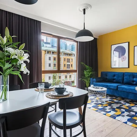 Yoursecondflat Grzybowska Metropoint Warszawa