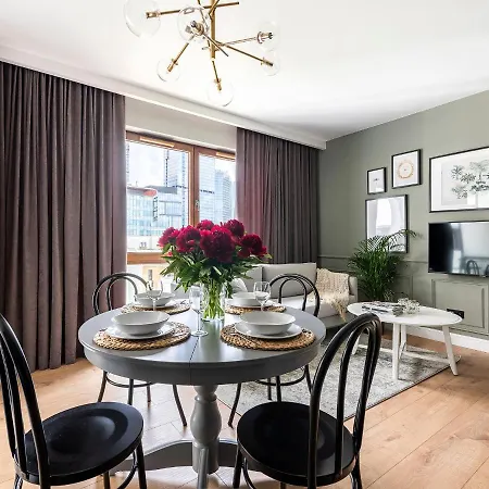 Yoursecondflat Grzybowska Metropoint Апартаменти *