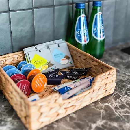 Apartament Yoursecondflat Grzybowska Metropoint